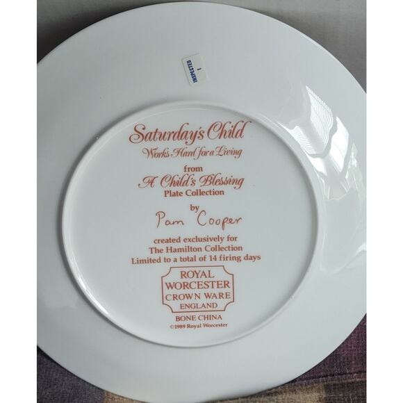 A Child's Blessing Plate By Pam Cooper Royal Worcester Saturday's Child & COA - Picture 8 of 9